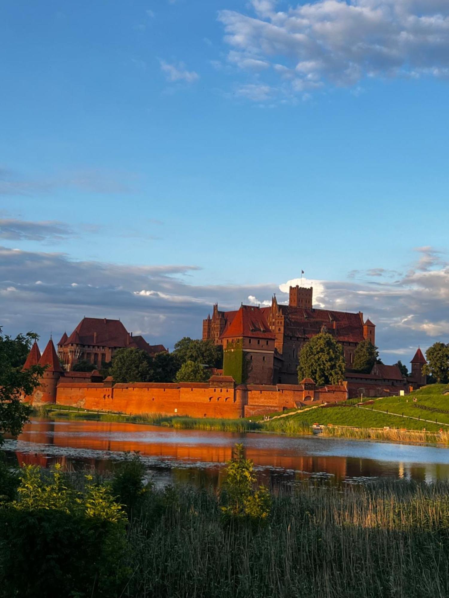 Dolce Vita Malbork Apartment Luaran gambar